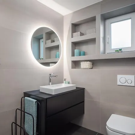 Luxury De Mar With Pool Villa Trogir