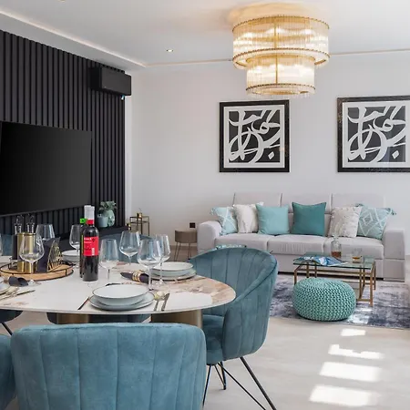 Luxury De Mar With Pool Villa