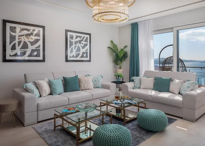 Luxury De Mar With Pool فيلة تروغير