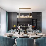 别墅 Luxury De Mar With Pool 特罗吉尔